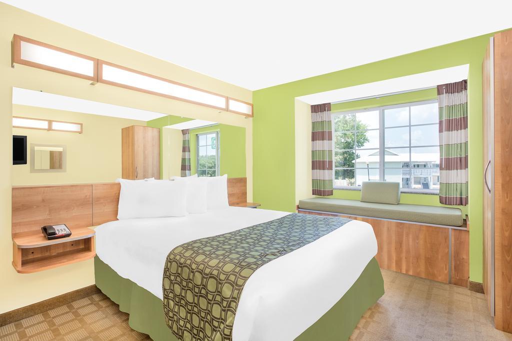 Microtel Inn & Suites By Wyndham Tuscumbia/Muscle Shoals Extérieur photo